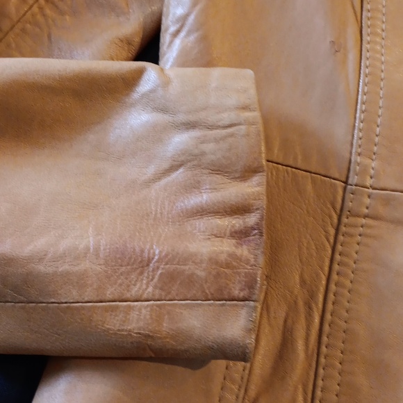 Vintage Leather jacket - Picture 3 of 9